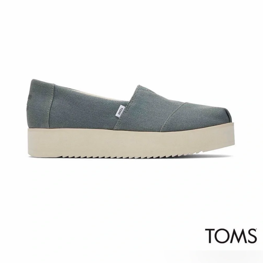 TOMS Women's Micro Corduroy Alp Midform Slip On Shoe